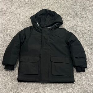 Cat & Jack Black and White Fleece-Lined Jacket